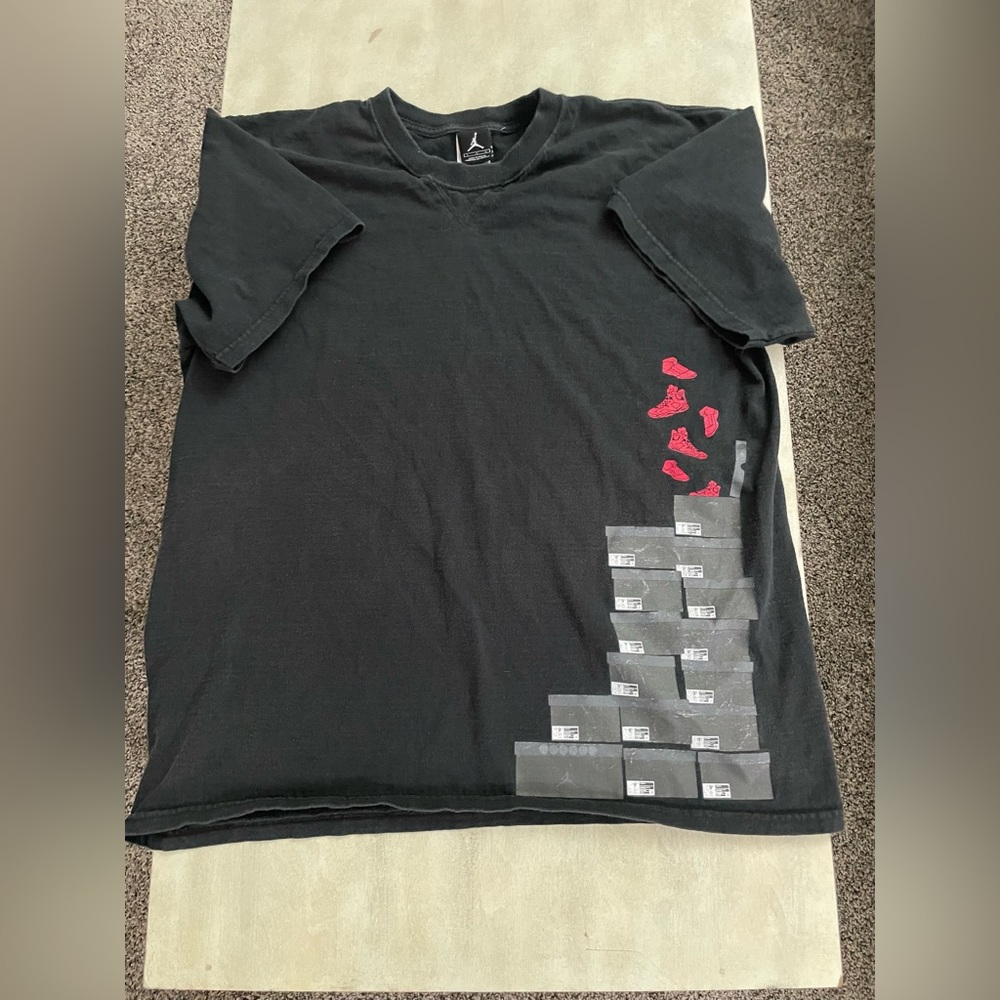 Men’s Jordan Boxes Black T Shirt Size Large